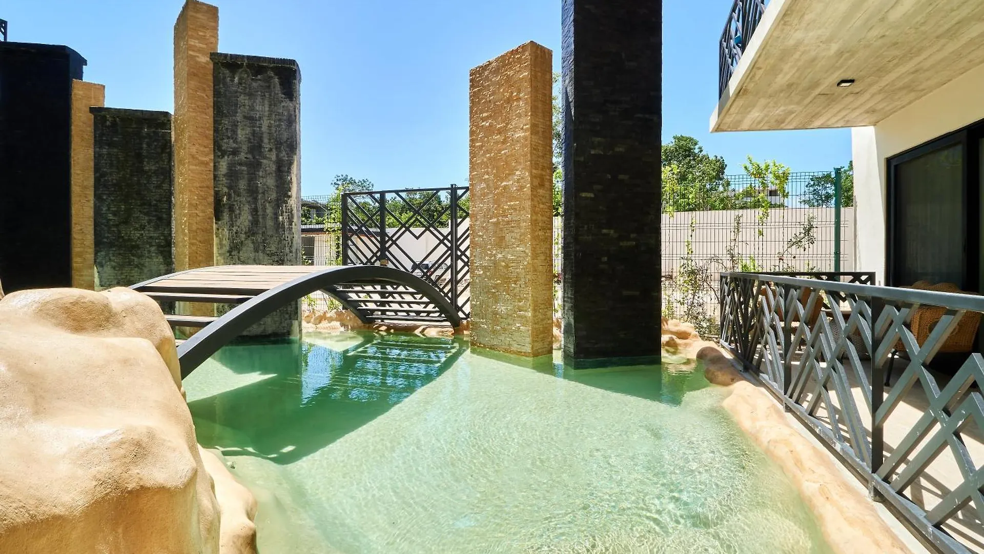 Familyfriendly Environment With Safety & Amenities Apartment Tulum