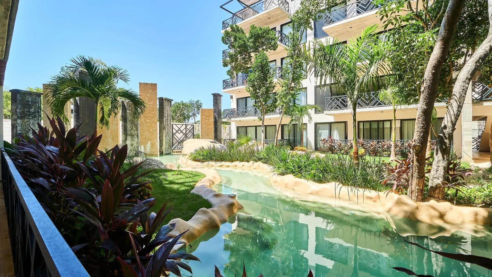 Familyfriendly Environment With Safety & Amenities Apartment Tulum