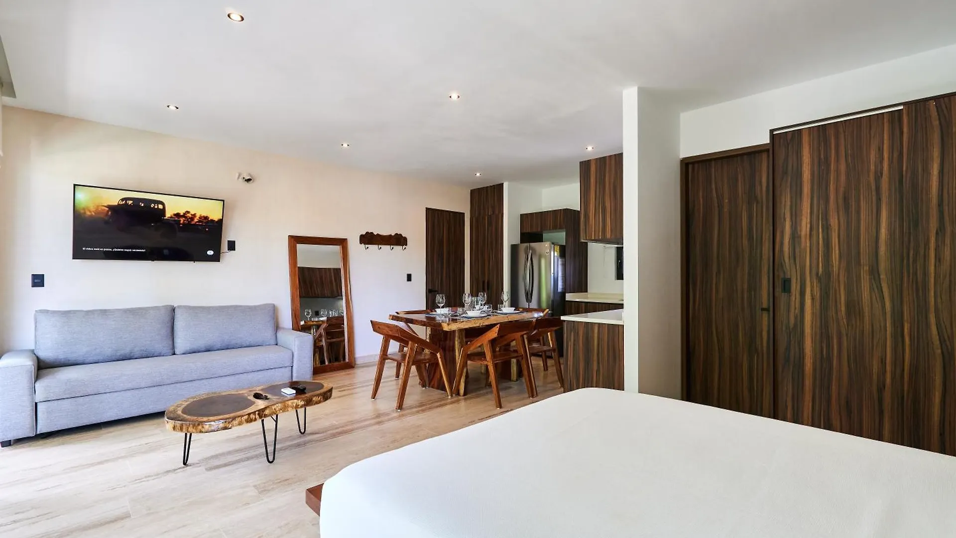 Familyfriendly Environment With Safety & Amenities Apartment Tulum