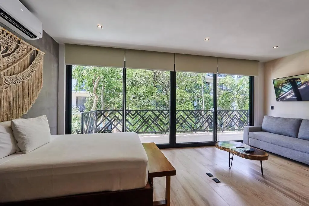 Familyfriendly Environment With Safety & Amenities Apartment Tulum