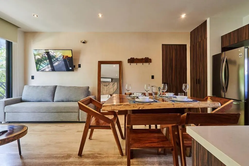 Familyfriendly Environment With Safety & Amenities Apartment Tulum